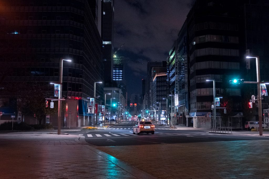 深夜の東京